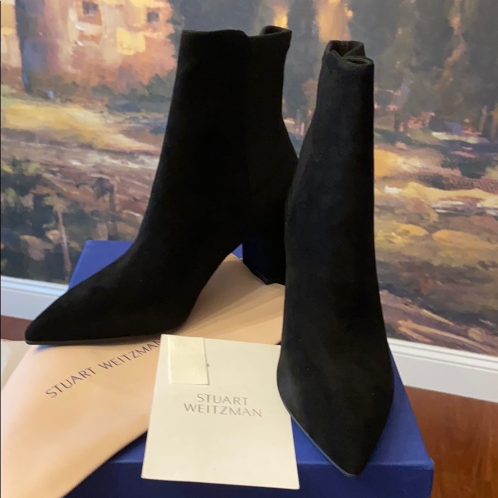 Stuart Weitzman Lonnie 75 Suede Booties